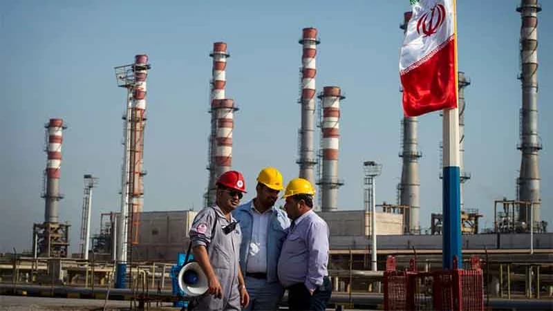31 Ekim — US reissues Iran oil sales sanction relief by?