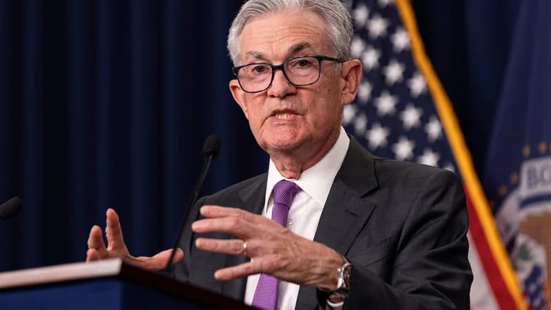 Will three people dissent the January Fed decision?