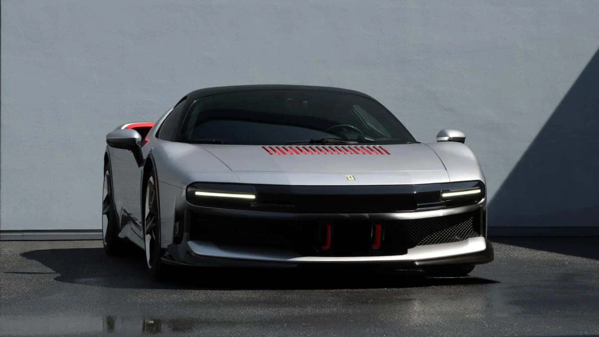 Ferrari’den dünyada sadece bir tane: CZ26 tanıtıldı!