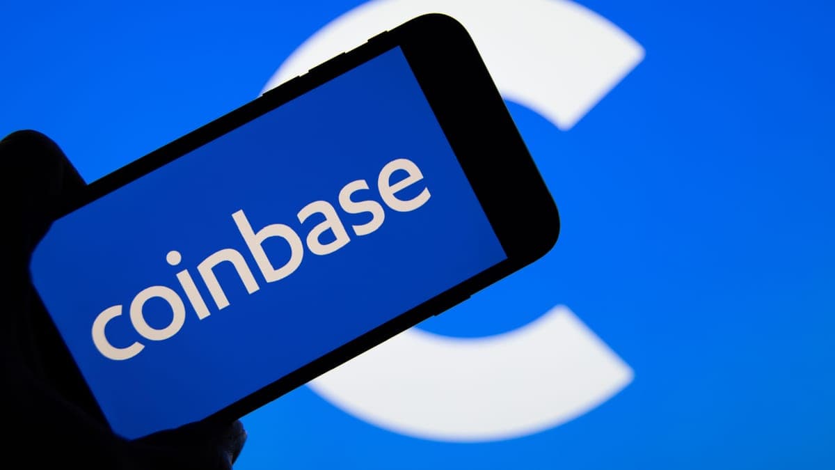 Coinbase, Base Ağında Apple ve Nvidia Hisselerinin Dijital Karşılıklarını 7/24 İşleme Açtı