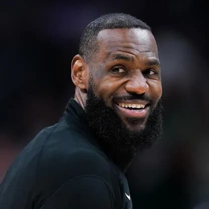 Wird LeBron James bei Golden State Warriors 2026-27 spielen?