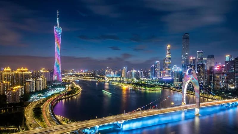 Will the highest temperature in Guangzhou be 35°C on August 28?