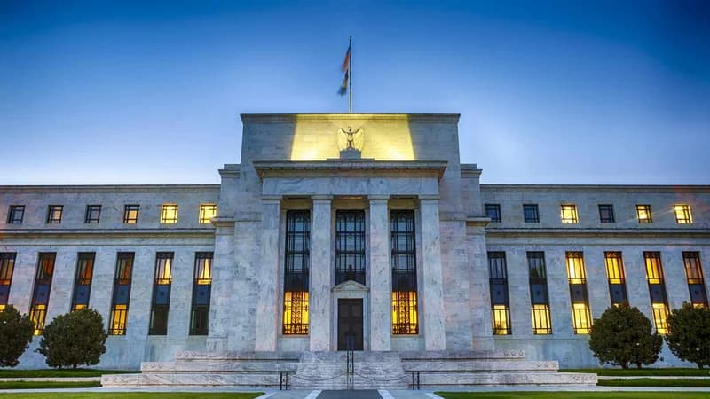 Will the Fed HikeHikePause in the next three decisions (SepOctDec)?