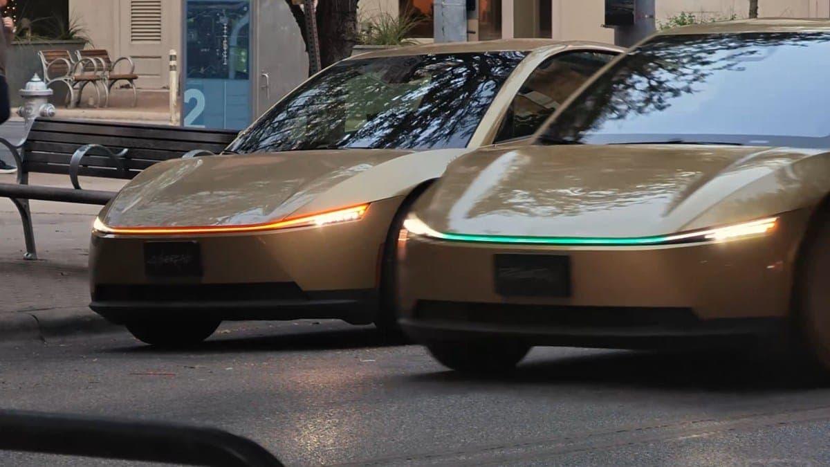 Comment retrouver son Cybercab ? Tesla mise sur un bandeau lumineux coloré (dommage pour les daltoniens)