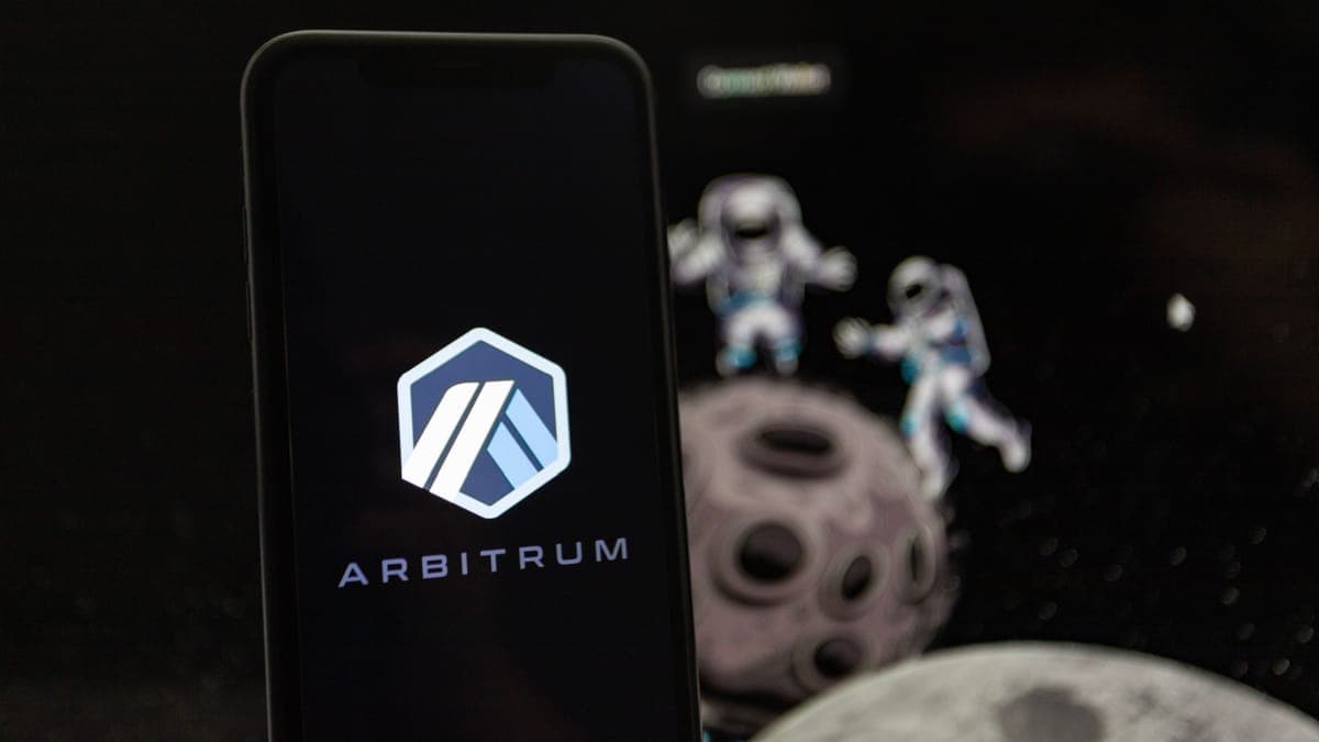Altcoinler Zayıflarken Bu Altcoin Yüzde 30 Yükseldi: Ekosistem Geliri 20x Arttı