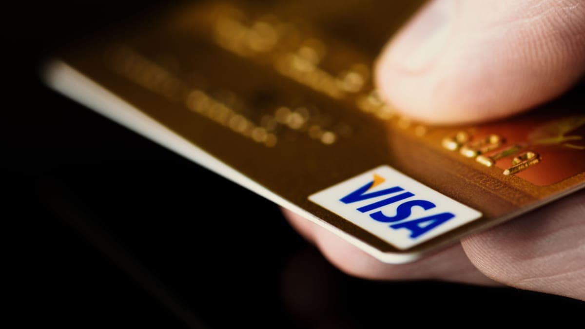 Visa 4 Ülkede Lisanslı Stablecoin Ortağı Arıyor: Mastercard BVNK’yi, Stripe Bridge’i Aldı