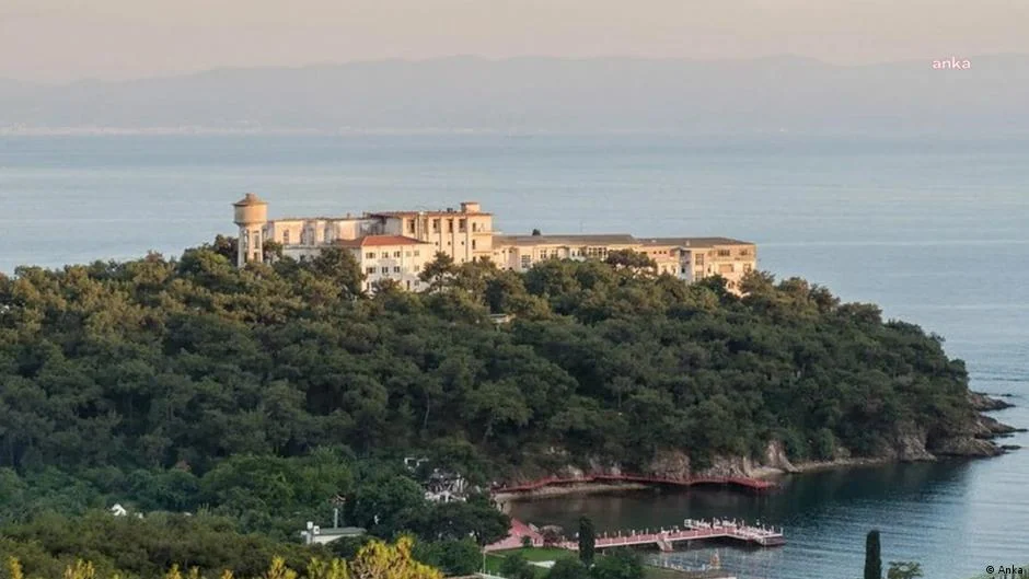 Heybeliada Sanatoryumu yeniden Diyanet'e devrediliyor