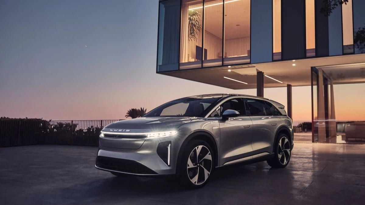 Une rumeur peut-elle tuer un constructeur automobile ?