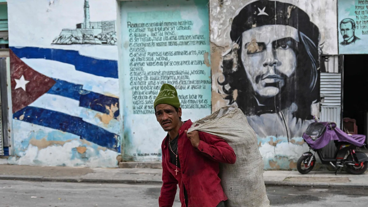 Apagones y 'operación terror' en Cuba para imponer la "hermosa e indestructible realidad"