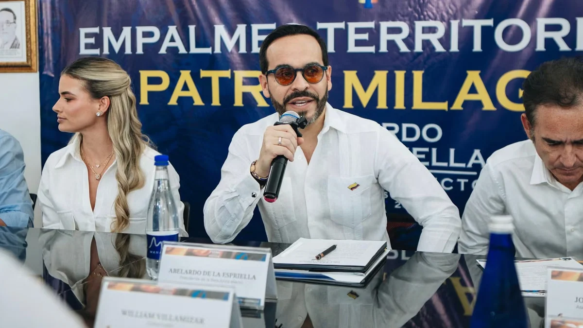 Abelardo de la Espriella dio por finalizado el proceso de empalme con Gustavo Petro: “Ya no podrán seguir maquillando la información”