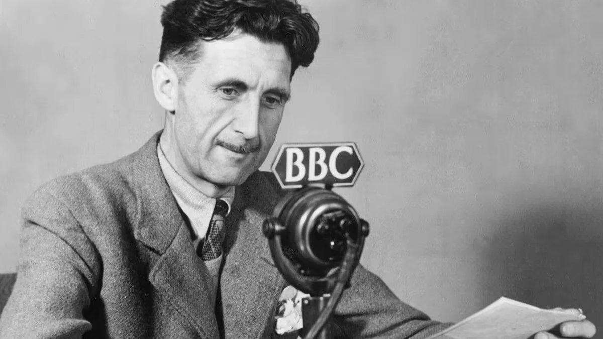 George Orwell, escritor y periodista: “El lenguaje político está diseñado para hacer que las mentiras suenen verídicas y el asesinato respetable”