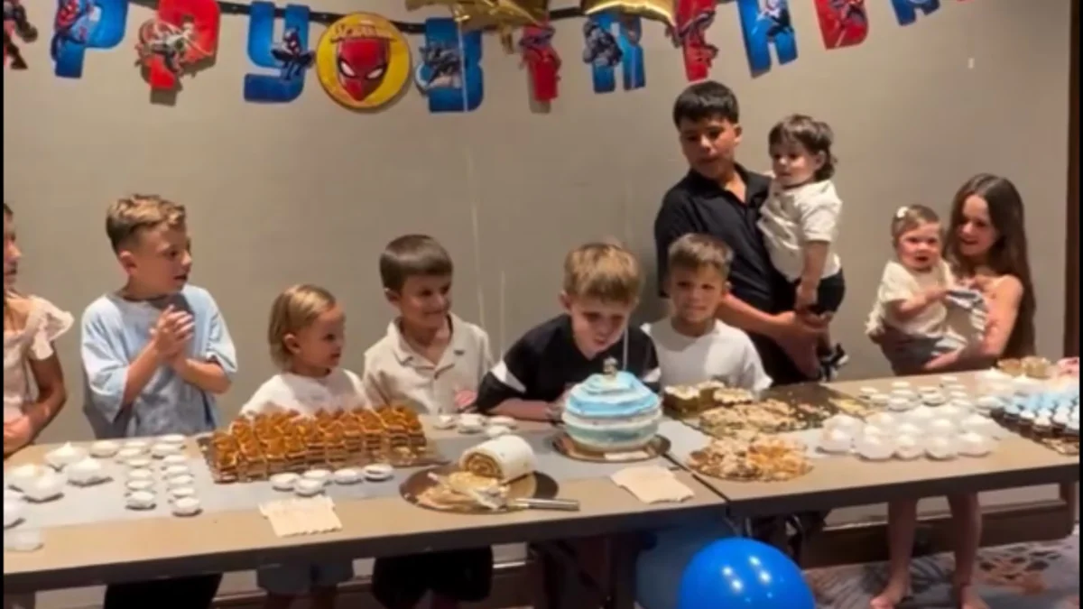 El cumpleaños de Bautista, el hijo de Rodrigo de Paul, en Atlanta: el divertido festejo con los niños de la Scaloneta