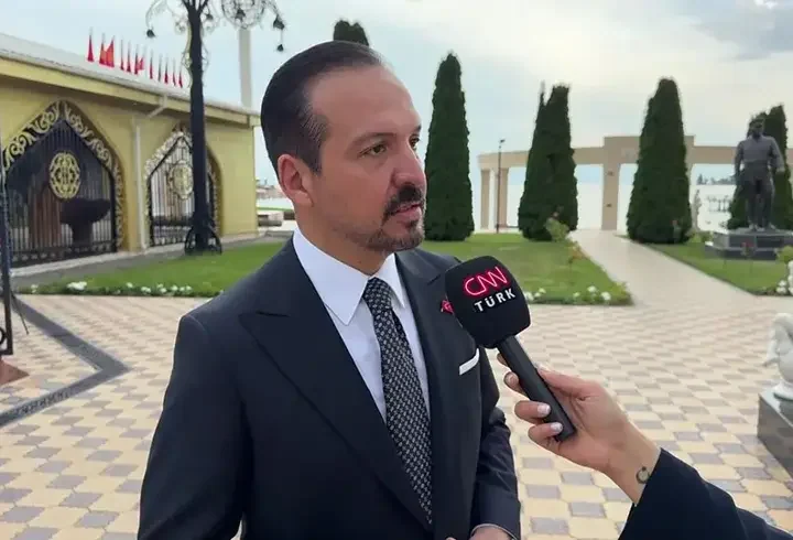 Kürşat Zorlu: ailesinin çalışmaları meyvelerini veriyor, dizilerle Türkçeyi sevdiriyoruz