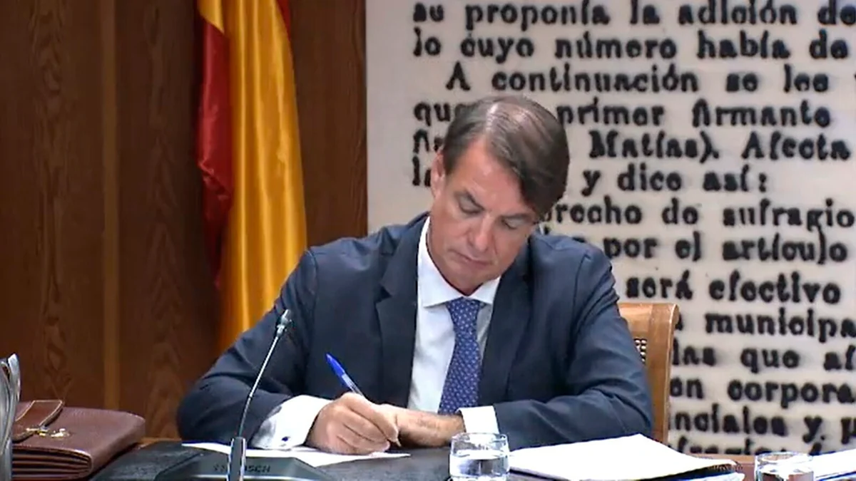 El contrato de la trama de Cerdán para cobrar del rescate de Tubos Reunidos si lo suavizaba