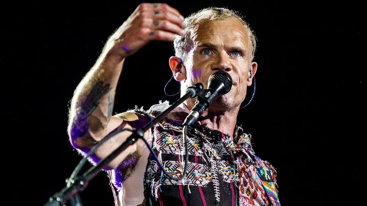 Flea de Red Hot Chili Peppers envía conmovedor mensaje a México después de caer ante Inglaterra en el Mundial 2026