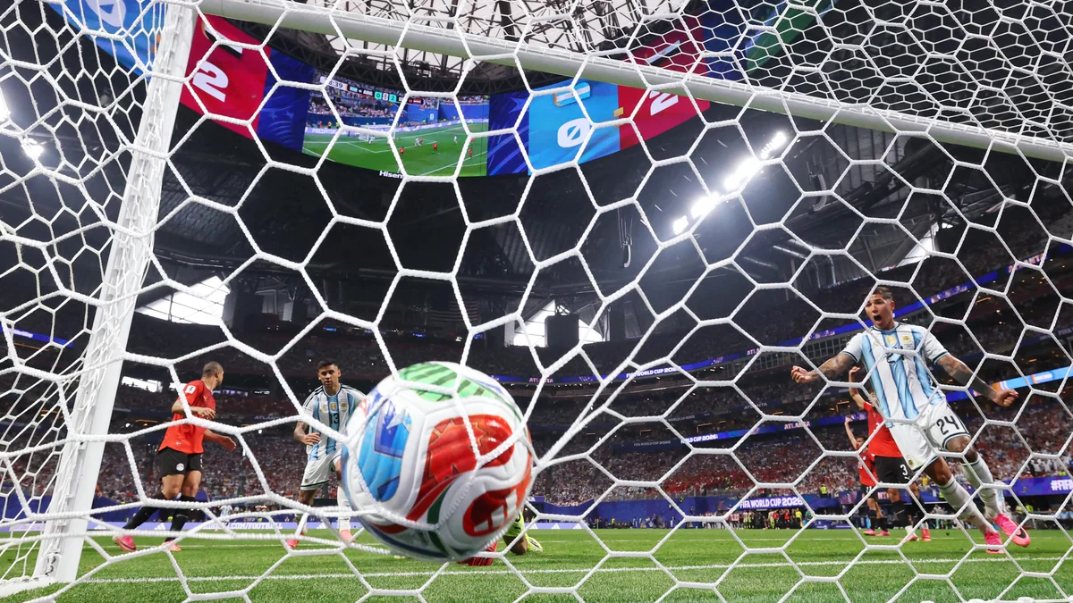 Así fueron los 13 minutos de furia en los que la selección argentina anotó tres goles y logró una histórica clasificación a cuartos del Mundial