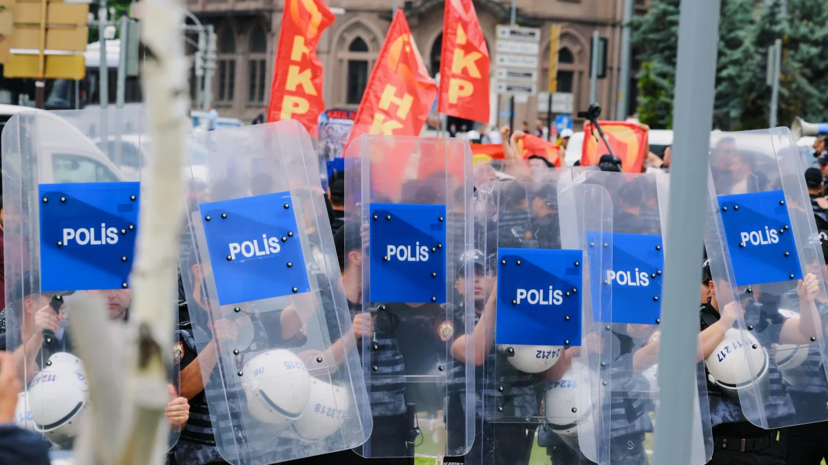 NATO-Gipfel: SPD fordert klare Worte von Merz zu Menschenrechten in der Türkei