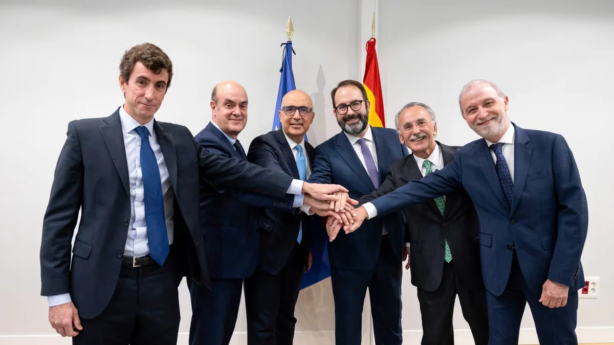 La industria española se une para participar en la construcción de un nuevo caza europeo tras la caída del FCAS