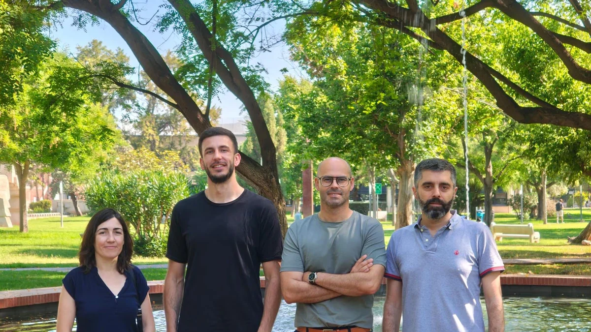Un estudio confirma que pavimentos permeables mantienen la capacidad de retener microplásticos y contaminantes en años