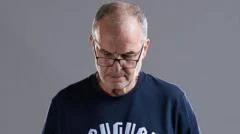 'Not a model' - Uruguay coach Bielsa refuses to engage with photoshoot