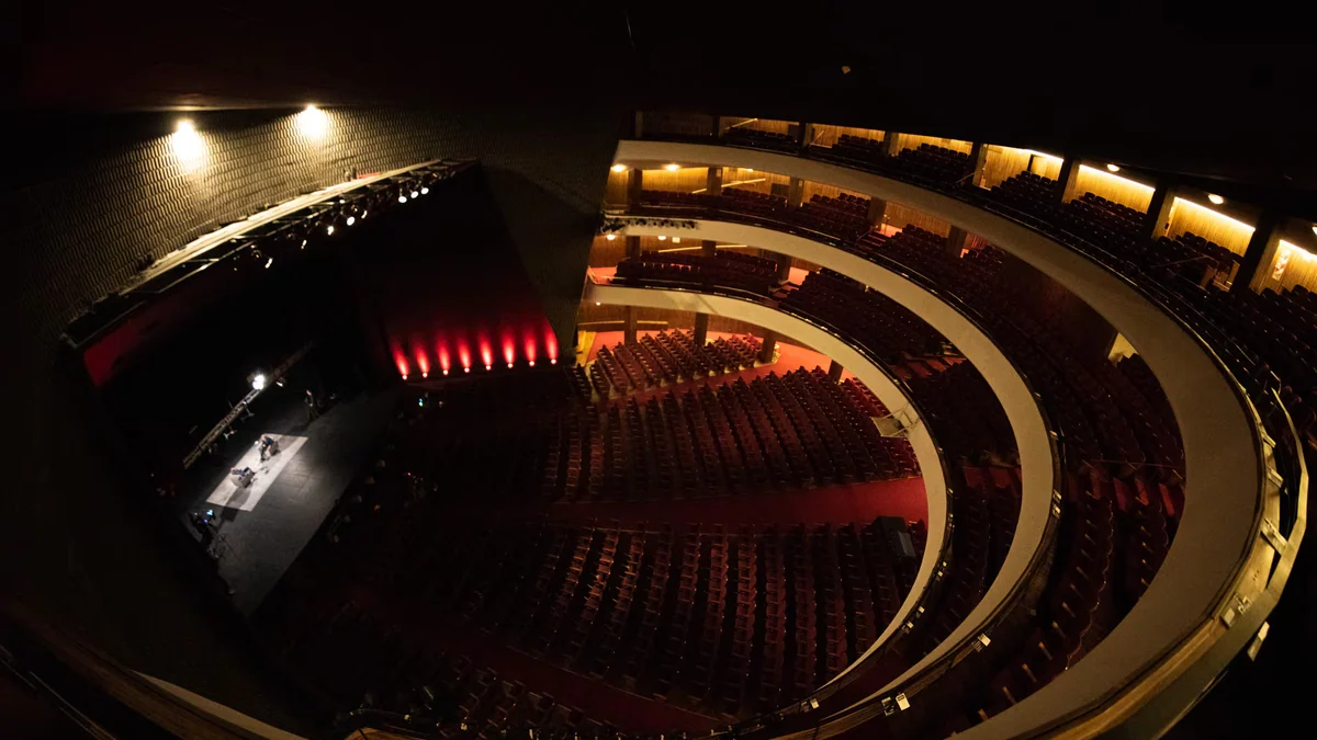 La increíble historia del Teatro Coliseo: el único auditorio del mundo que pertenece a Italia, pero está en Buenos Aires