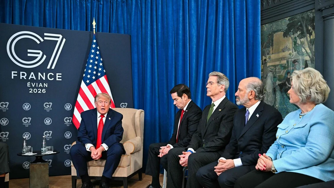 Trump al G7 di Evian: "Mosca deve fare un accordo, farò tutto ciò che è in mio potere"