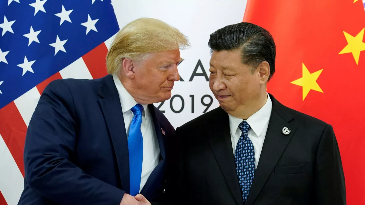 Donald Trump annonce qu'il évoquera avec Xi Jinping la vente d'armes américaines à Taïwan