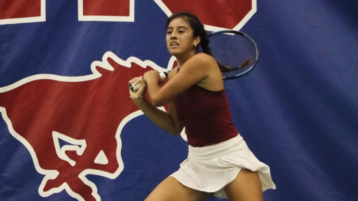 Dana Guzmán firma el triunfo más importante de su carrera ante la top 200 Yexin Ma y clasifica a semifinales en Dallas