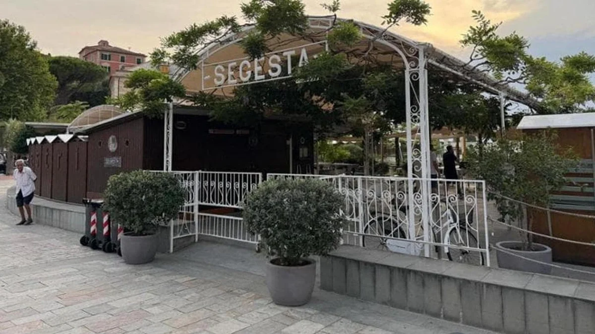 Bambina morta in piscina a Sestri Levante, indagati per omicidio colposo i titolari dei bagni