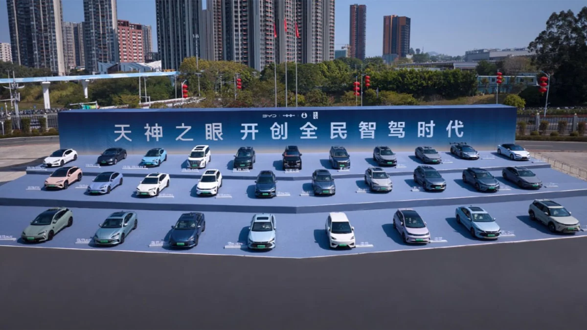 542 nouveaux modèles de voitures en 5 mois en Chine : même BYD juge cela « complètement absurde »