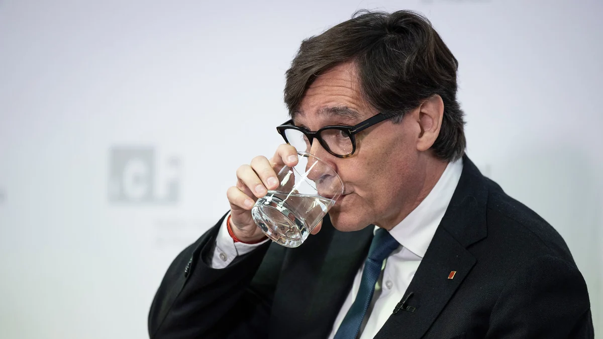 Salvador Illa refrenda su alianza con Pedro Sánchez en medio del aluvión judicial contra el PSOE
