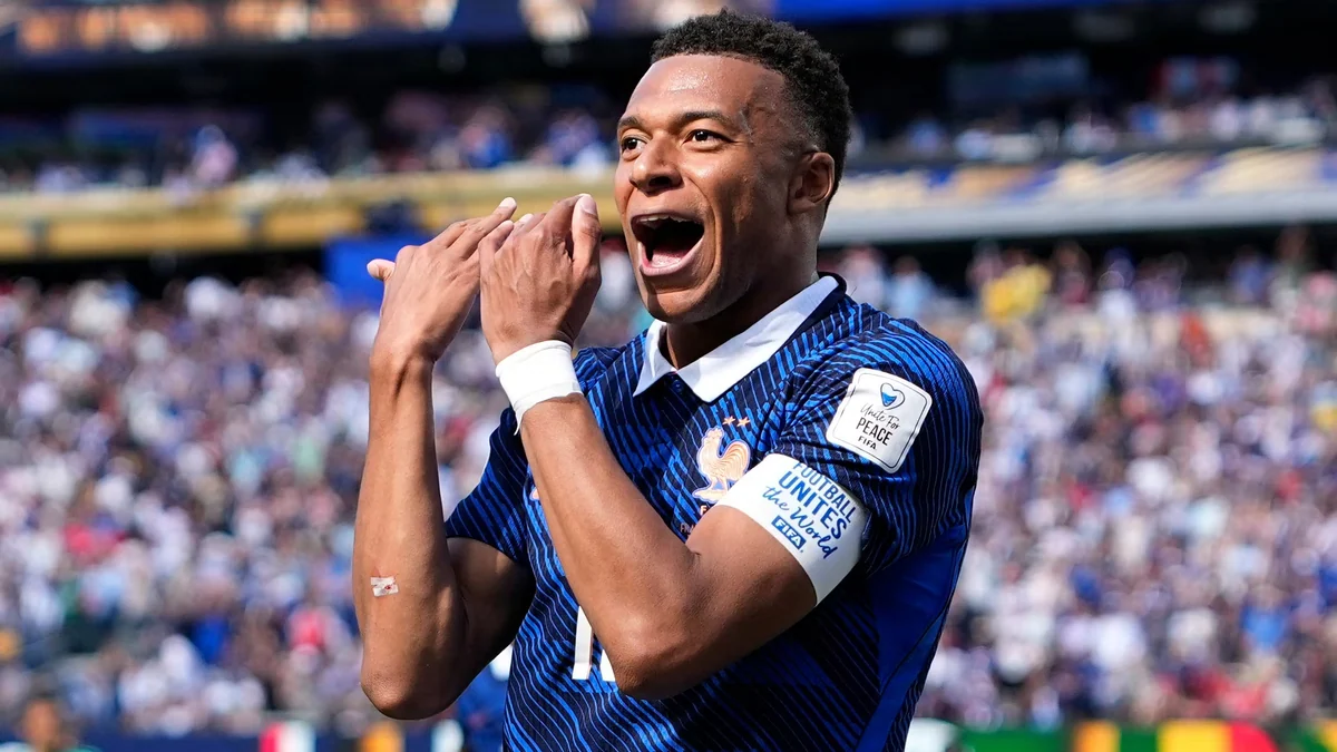 Mbappé: “Messi es el mejor junto a Cristiano Ronaldo”