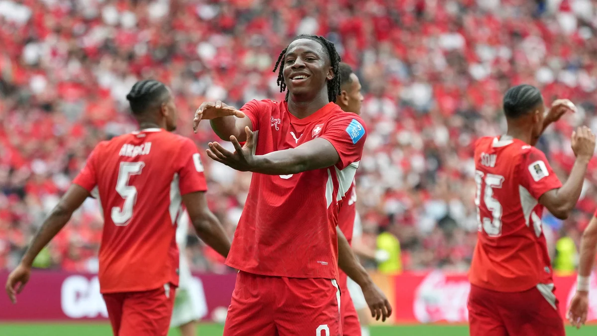 Manzambi hiela Canadá y alza a Suiza como primera del Grupo B; Qatar y Lopetegui, eliminados por Bosnia