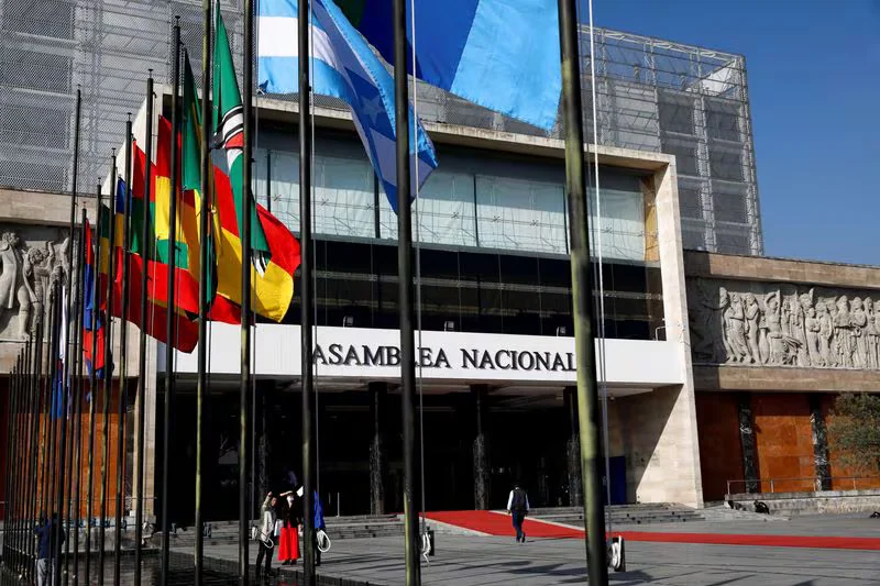 La Asamblea Nacional de Ecuador aprobó una ley para agilizar los procesos de extradición contra los miembros de bandas criminales
