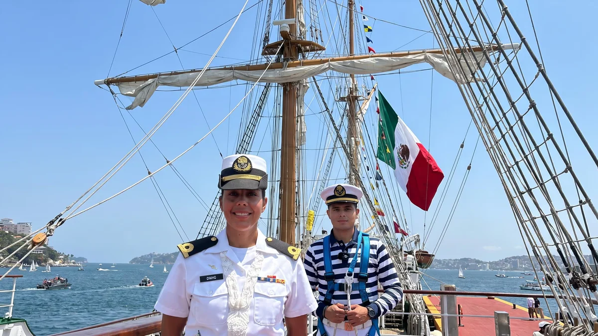 “Uno zarpa del puerto siempre con ganas de regresar”: así se despidieron 144 Guardiamarinas a bordo del Buque Cuauhtémoc a un año de su accidente