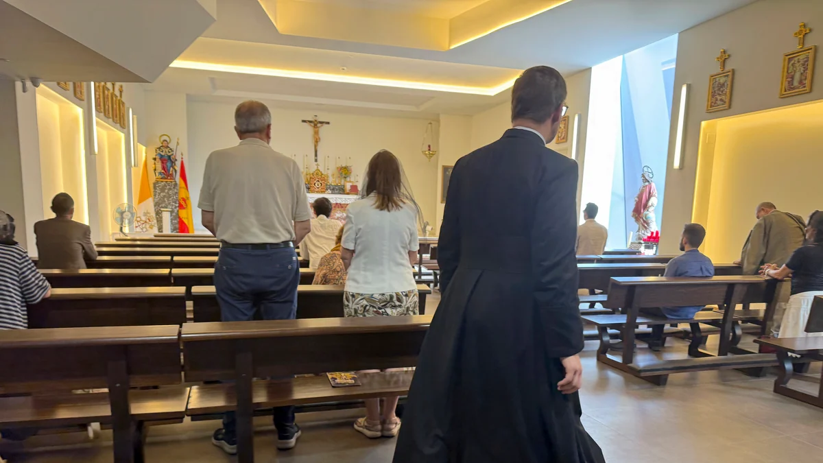En la capilla española de los 'lefebvrianos' tras su cisma con el Papa: conjurados contra la "destrucción de la Iglesia" pero sin miedo a la excomunión