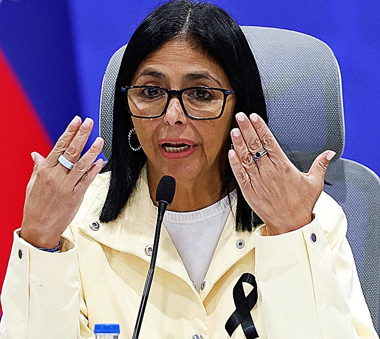 EEUU torpedea el viaje de María Corina a Caracas para que no interfiera en su control del país