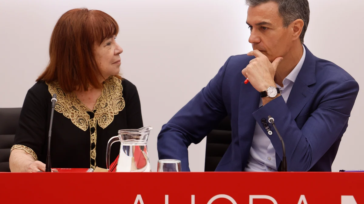 El PSOE retira a su gerente la dirección de la oficina clave de "cumplimiento" y defiende que el partido no debe ser imputado