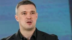 Many Ukrainian soldiers outraged over removal of defence minister, troops tell