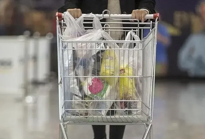 Savaşta yeni kriz: Plastik poşet! Bu kez de Japonya'da tedarik sorunu yaşanıyor