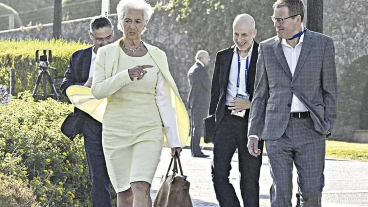 Bce, Lagarde ammette: “Dimissioni prima del 2027 per aiutare la Francia alle presidenziali”