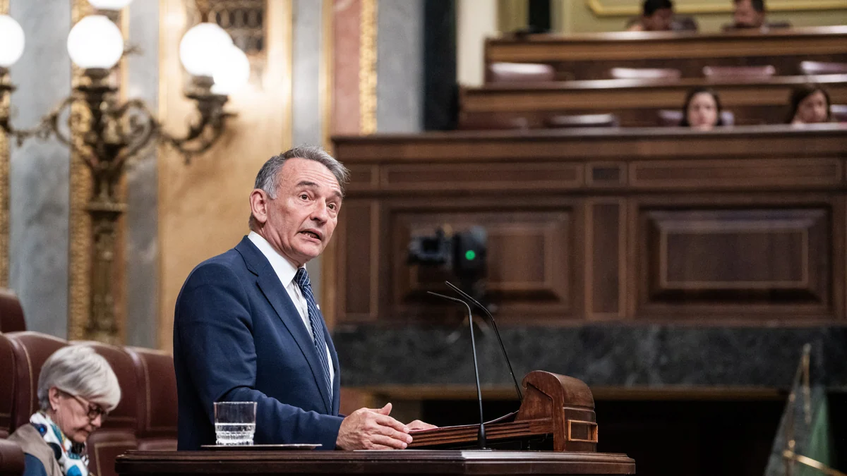 PSOE y Sumar pactan la despenalización de las injurias a la Corona y la ofensa a los sentimientos religiosos