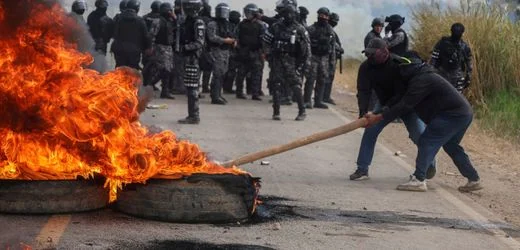 Bolivien: Präsident verhängt Ausnahmezustand nach wochenlangen Protesten