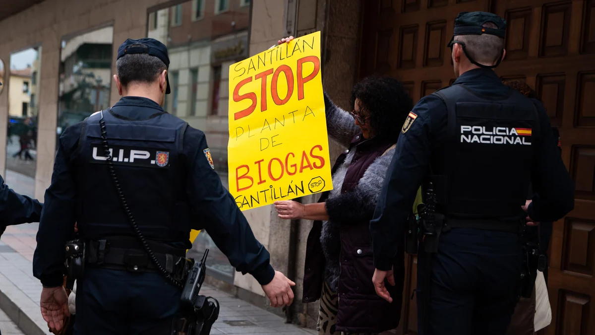 Vecinos de toda España se oponen a las plantas de biogás: la cara y la cruz de una energía renovable que les asusta por el riesgo de malos olores