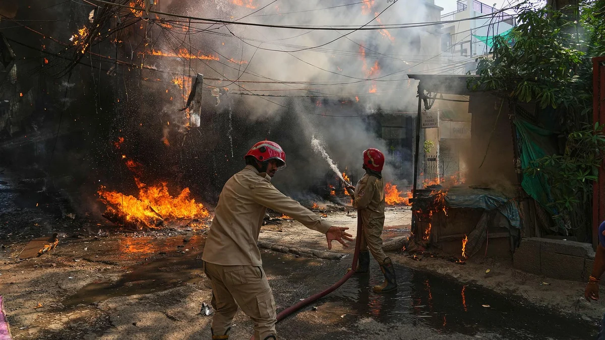Mehr als 20 Tote bei Großbrand in Indiens Hauptstadt Neu-Delhi