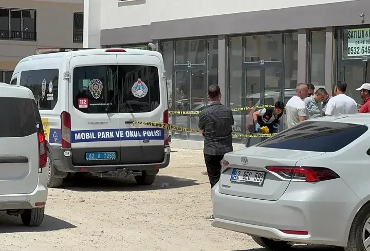 500 bin TL alacağı için emlakçıyı bacağından vurdu
