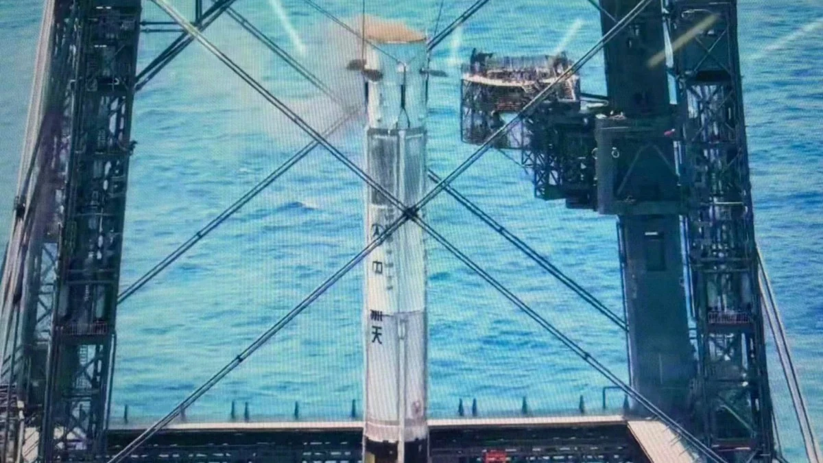 La Chine vient de rattraper pour la première fois une fusée avec un filet géant (vidéos)