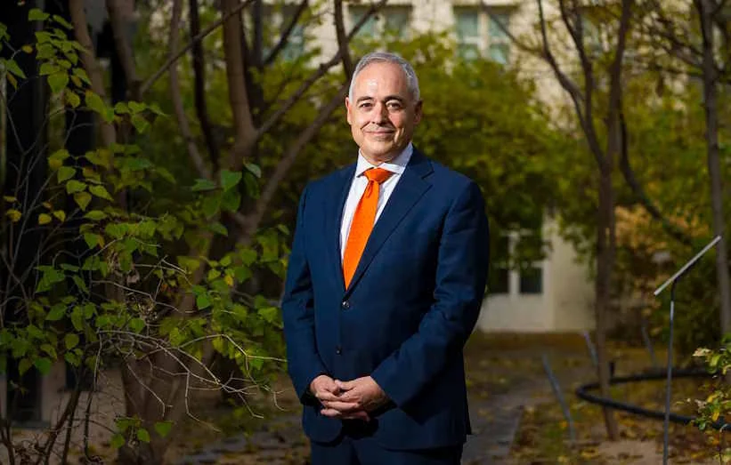 El español Ángel Cabrera se convierte en el primer presidente no estadounidense de Aspen Institute