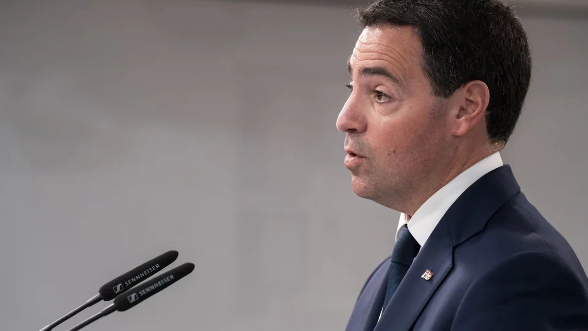 Pradales ve "en juego" el "sistema desarrollado para euskaldunizar las instituciones" aunque celebra la decisión del TC