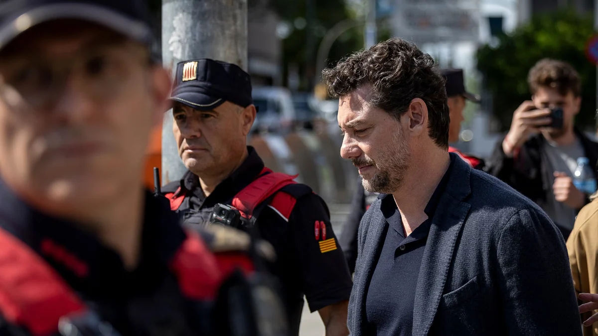 Jonathan Andic deja la vicepresidencia de Mango tras ser acusado de homicidio en la muerte de Isak Andic